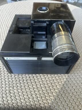 Bell & Howell Projector Model 982Q As Is Tested Turns On